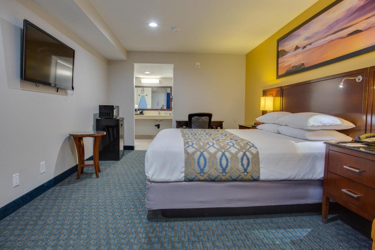 Quality Inn San Diego South - Чула Виста Екстериор снимка